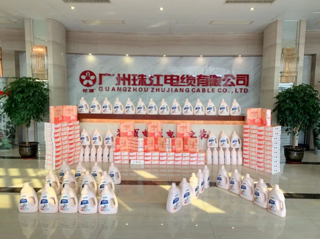 微风轻拂，春意盎然，EBET易博·(中国区)官方网站又迎来了一年一度的“三 · 八国际妇女节